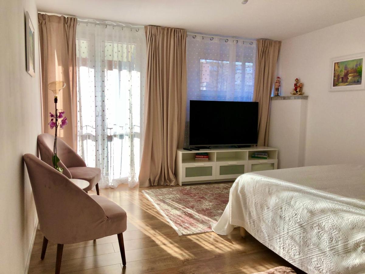 Old Town Romantic Apartment. Breslau-Wroclaw. Exterior photo